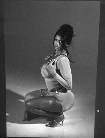 Full leaked Lucciana beynon private onlyfans photo