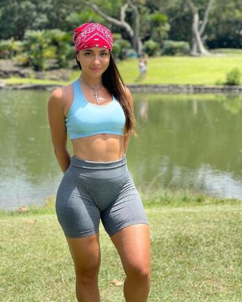 Full leaked Luce page private onlyfans photo