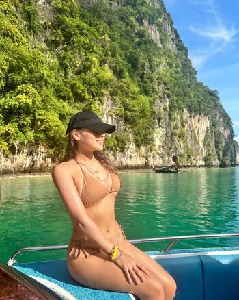 Full leaked Lucia chang navarro private onlyfans photo