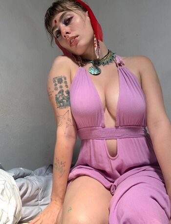 Full leaked Lucie au paradis private onlyfans photo
