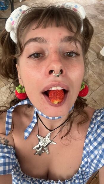 Full leaked Lucie au paradis private onlyfans photo