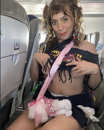 Lucie Au Paradis