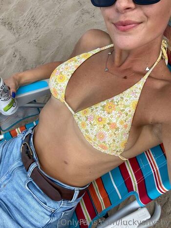 Full leaked Luckyshy private onlyfans photo