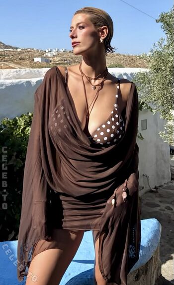 Full leaked Lucrezia fenino private onlyfans photo