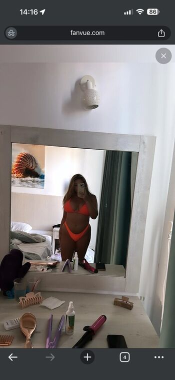 Full leaked Lucy fairwyn private onlyfans photo
