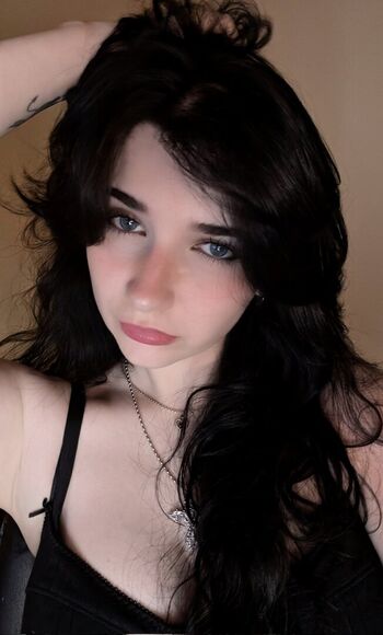 Full leaked Lucy samways private onlyfans photo