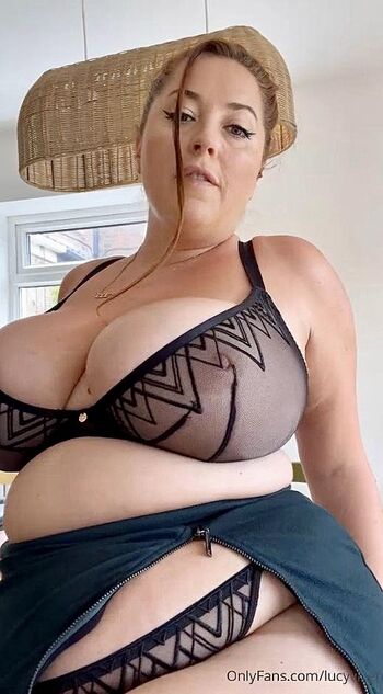 Full leaked Lucy vixen private onlyfans photo