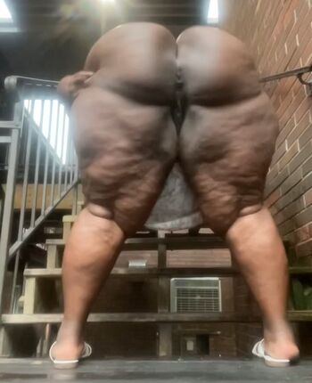 Full leaked Lucydior private onlyfans photo