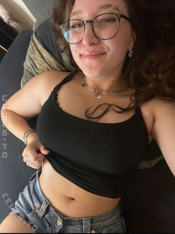 Full leaked Lucyyy page private onlyfans photo