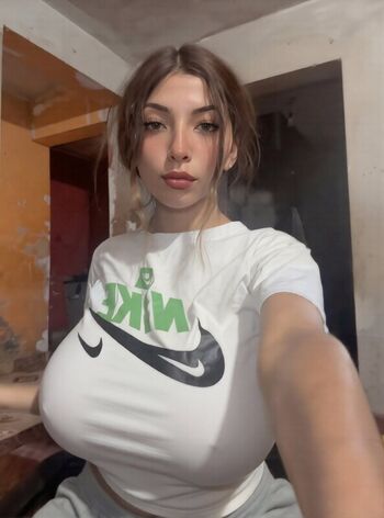 Ludmila Robles