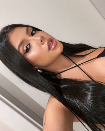 Full leaked Luiza parente page private onlyfans photo