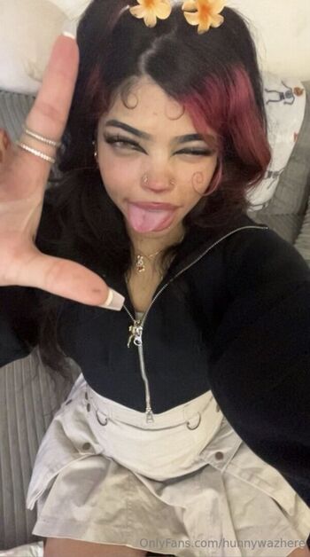 Full leaked Lulhunny page private onlyfans photo