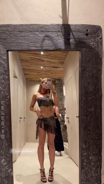 Full leaked Luna rabea private onlyfans photo