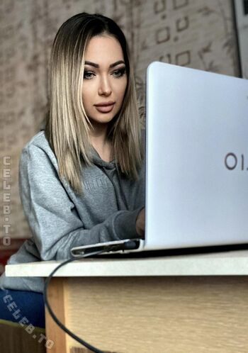 Full leaked Lunaaura page private onlyfans photo
