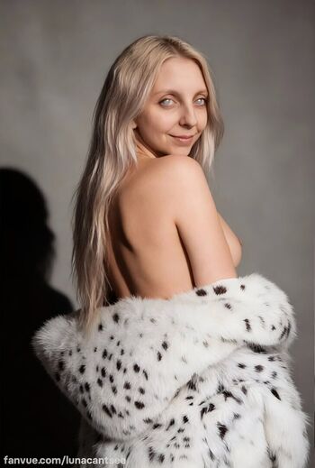 Full leaked Lunacantsee private onlyfans photo