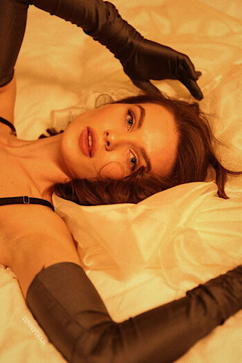 Full leaked Lunnychan page private onlyfans photo