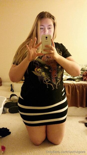 Full leaked Lustfulgeek private onlyfans photo