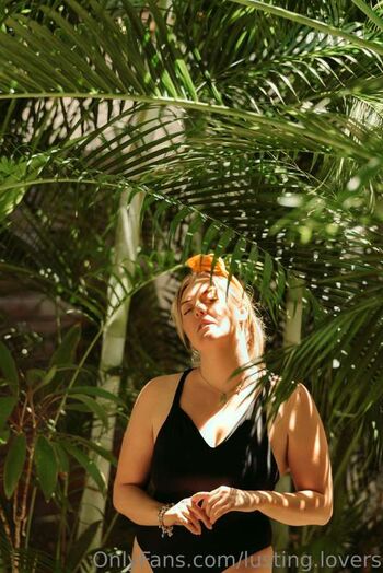 Full leaked Lusting lovers private onlyfans photo