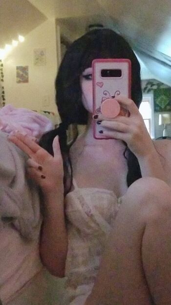 Full leaked Luvmepleas private onlyfans photo