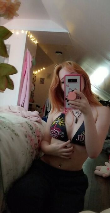 Full leaked Luvmepleas private onlyfans photo