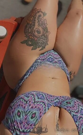 Full leaked Luxuriouslarue private onlyfans photo