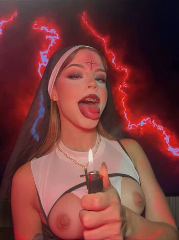 Full leaked Luzcelinacervo private onlyfans photo