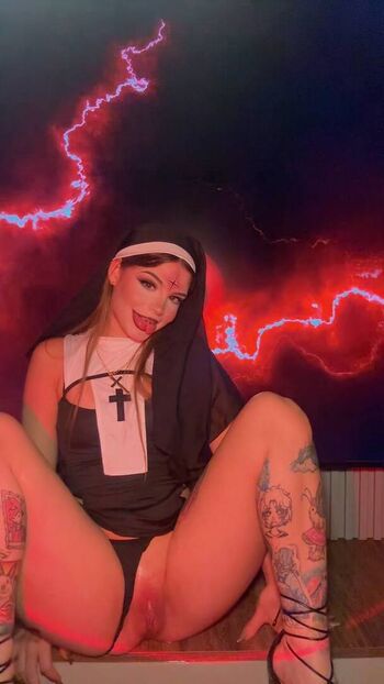 Full leaked Luzcelinacervo private onlyfans photo