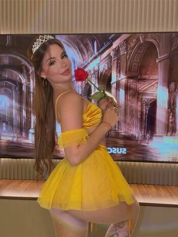 Full leaked Luzcelinacervo private onlyfans photo