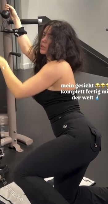 Full leaked Lya aylin private onlyfans photo