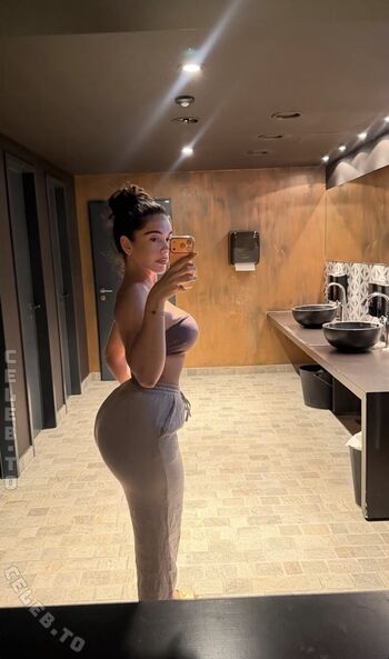 Full leaked Lya aylin private onlyfans photo