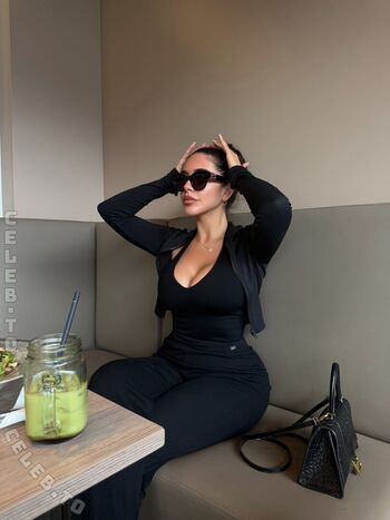 Full leaked Lya aylin page private onlyfans photo