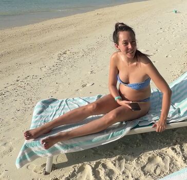 Full leaked Lydia hewitt lee page private onlyfans photo