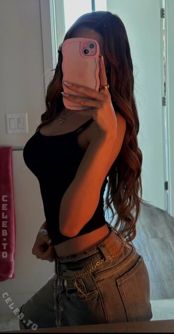 Lydia Violet