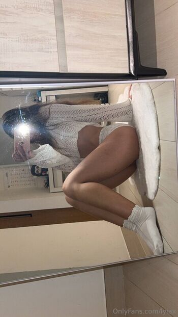Full leaked Lyiax private onlyfans photo