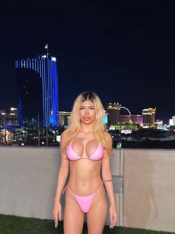 Full leaked Lyla fox private onlyfans photo