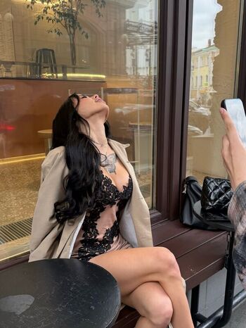 Full leaked Lyna com private onlyfans photo