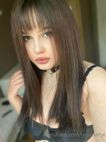 Full leaked Lyourkittyl private onlyfans photo