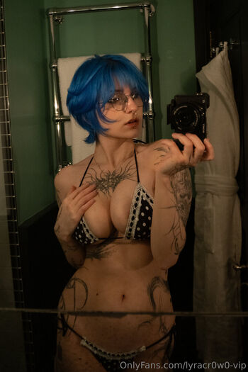 Full leaked Lyra crow page private onlyfans photo