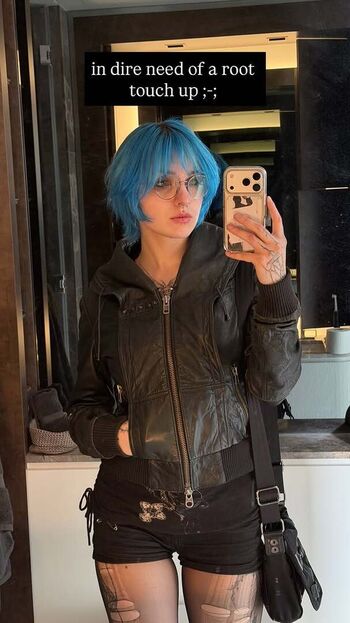 Full leaked Lyra crow private onlyfans photo