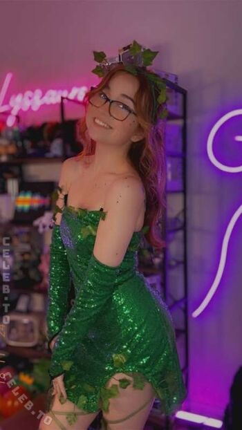 Full leaked Lyssaurora page private onlyfans photo