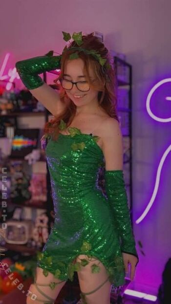 Full leaked Lyssaurora page private onlyfans photo