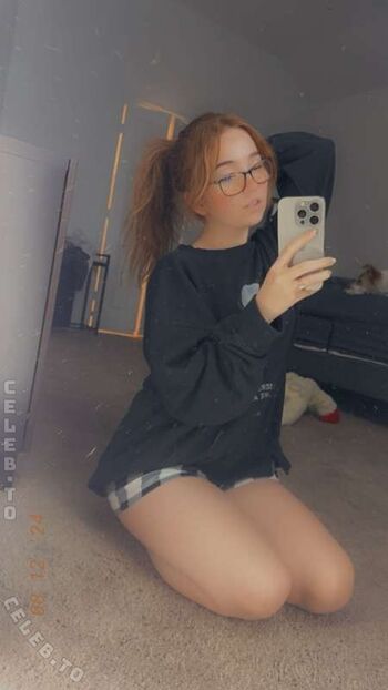 Full leaked Lyssaurora page private onlyfans photo