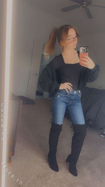 Full leaked Lyssaurora page private onlyfans photo