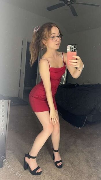 Full leaked Lyssaurora page private onlyfans photo