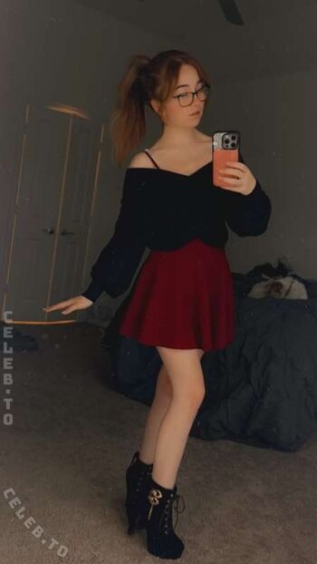 Full leaked Lyssaurora page private onlyfans photo