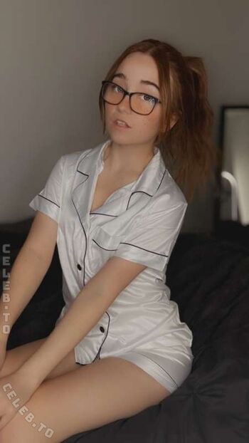 Full leaked Lyssaurora page private onlyfans photo