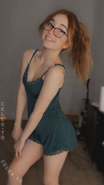 Full leaked Lyssaurora page private onlyfans photo