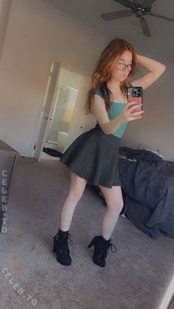 Full leaked Lyssaurora page private onlyfans photo