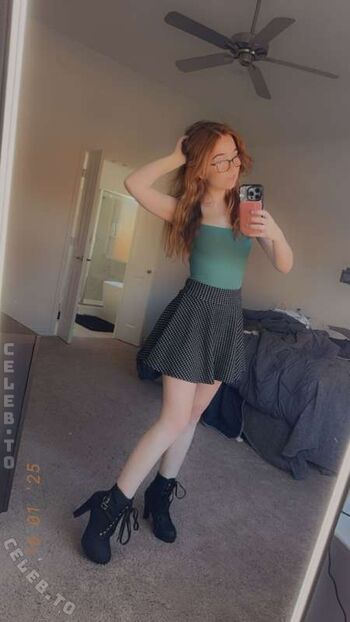 Full leaked Lyssaurora page private onlyfans photo