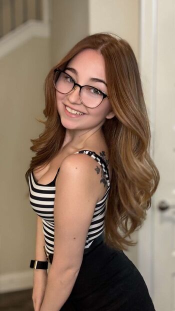 Full leaked Lyssaurora page private onlyfans photo
